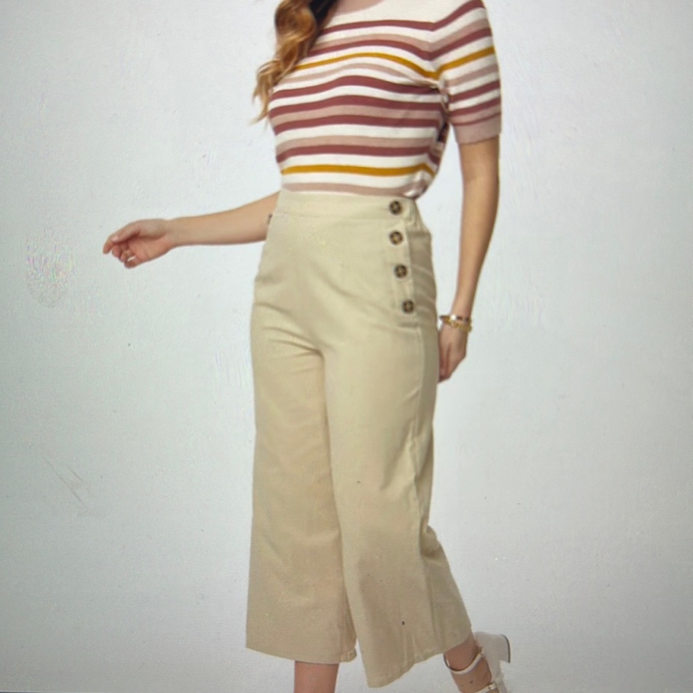 Retro Style Tan High Waist Cropped Pants NWOT
